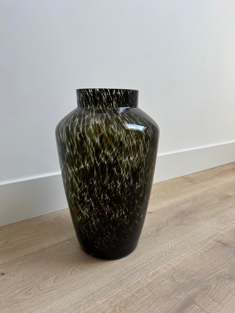 Vase the World Cheeta vaas, Huis en Inrichting, Woonaccessoires | Vazen, Ophalen, Zo goed als nieuw, Overige kleuren, Glas
