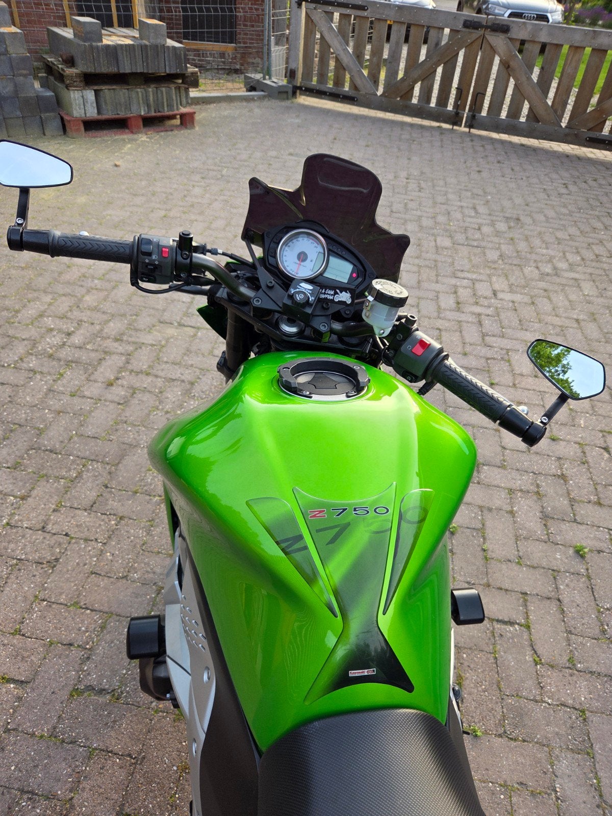 Kawasaki Z750 2007 - Naked Bike, Particulier, Naked bike