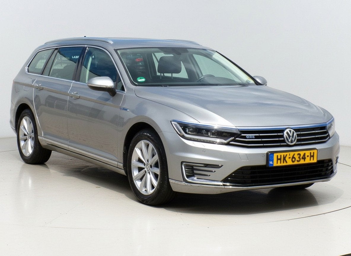 Volkswagen Passat Variant 1.4 TSI GTE Highline|ACC|Trekh|PDC, Auto's, Volkswagen, Gebruikt, Grijs, Hybride Elektrisch/Benzine