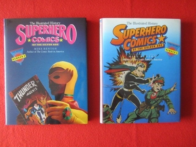 Superhero comics illustrated history - Mike Benton strip, Eén comic, Ophalen of Verzenden, Zo goed als nieuw, Amerika
