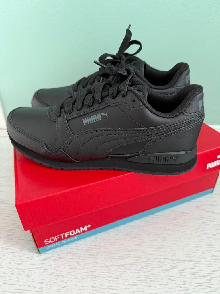 Nieuwe Puma soft foam sneakers zwart maat 37, Jongen of Meisje, Schoenen, Nieuw, Ophalen of Verzenden