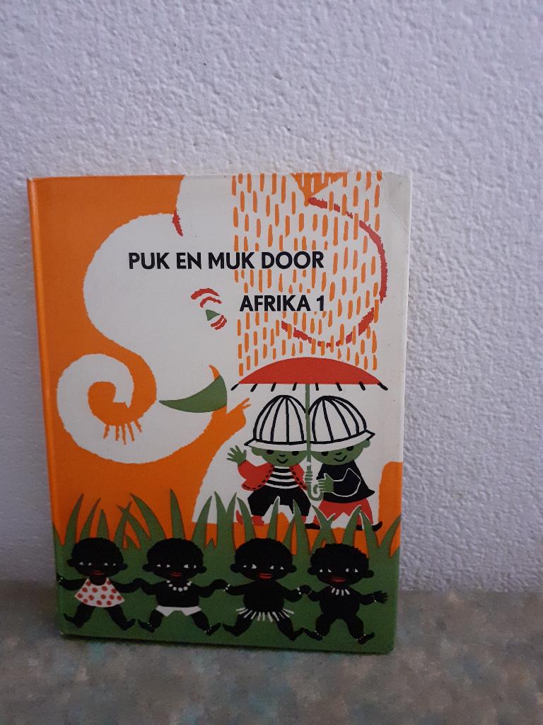 Boeken van Puk en Muk (paperback), Ophalen of Verzenden, Gelezen, Fictie algemeen