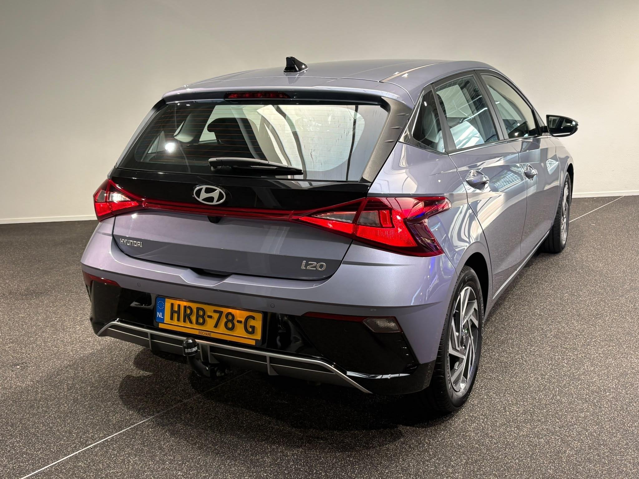 Hyundai i20 1.0 T-GDI Premium | Carplay | Camera | Automaat, Auto's, Gebruikt, Met garantie (alle), Blauw, 1110 kg