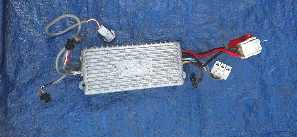 Giant Twist go dubble Controller voor 2 accus van 24v, Ophalen of Verzenden, Gebruikt, Giant