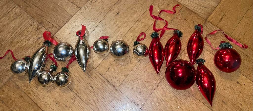Kerstversiering kerst kerstbal druppel rood ijspegel zilver, Ophalen of Verzenden, Zo goed als nieuw