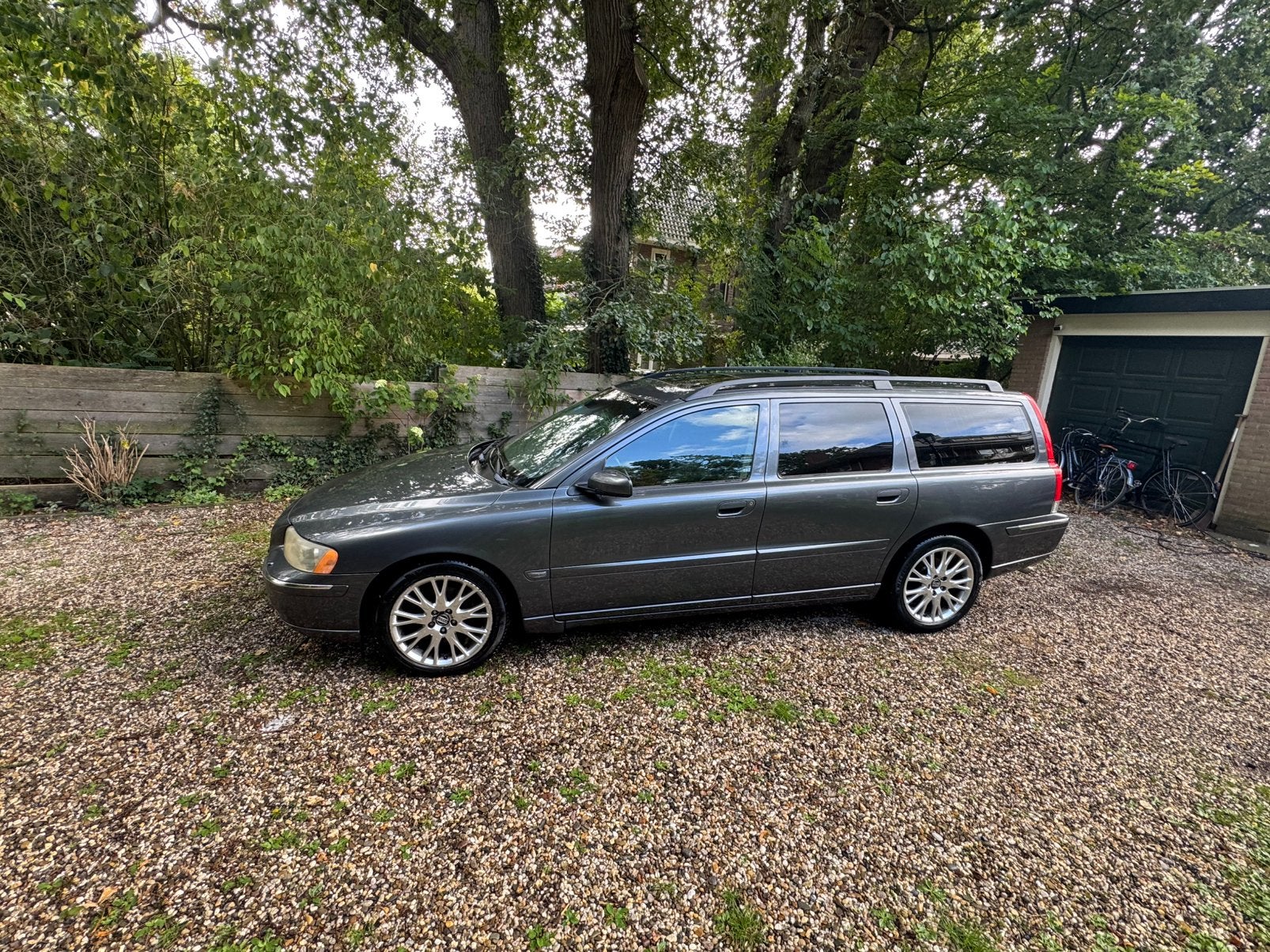 V70 2.4D Automaat | Standkachel | Schuifdak Nieuwe winterset, Auto's, 1800 kg, 1553 kg, 163 pk, V70