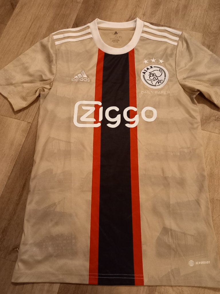 Ajax uitshirt 2022/2023 - Maat XS, Maat XS of kleiner, Ophalen of Verzenden, Zo goed als nieuw, Shirt