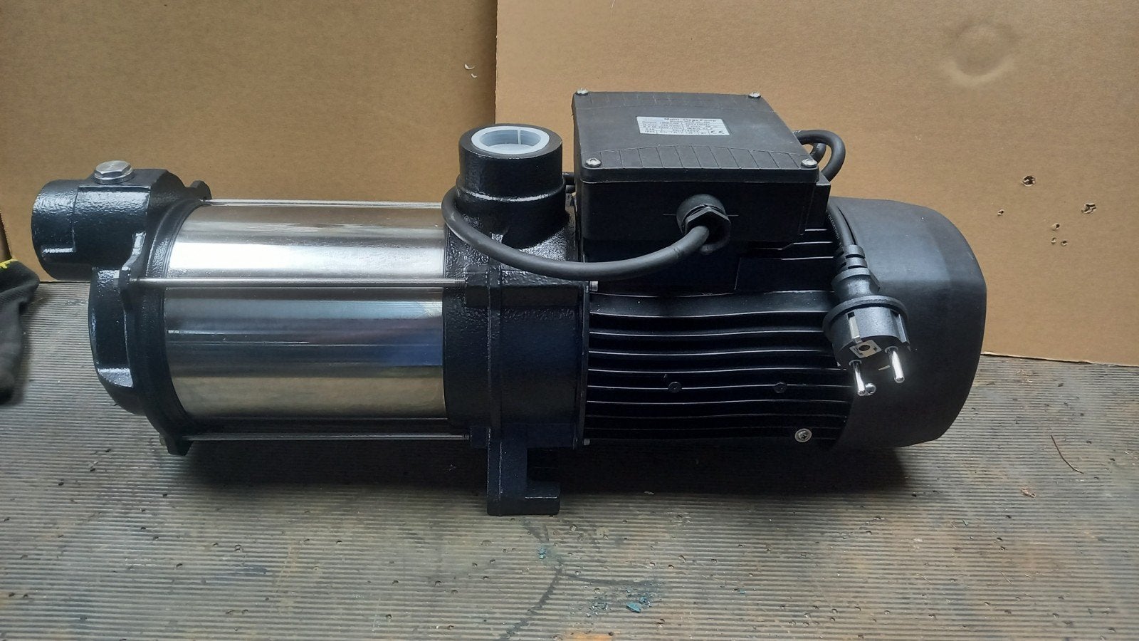 Waterpomp Aubia multi stage 1800 W 8 m3 NIEUW, Info@aubia.nl, Nieuw, Aubia, Beregeningspomp