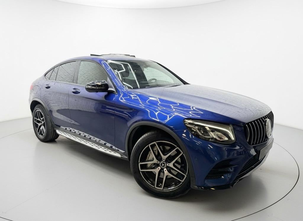 Mercedes-Benz GLC-klasse Coupé 250 4MATIC AMG NIGHT 360, Auto's, Automaat, Gebruikt, 4 cilinders, Blauw