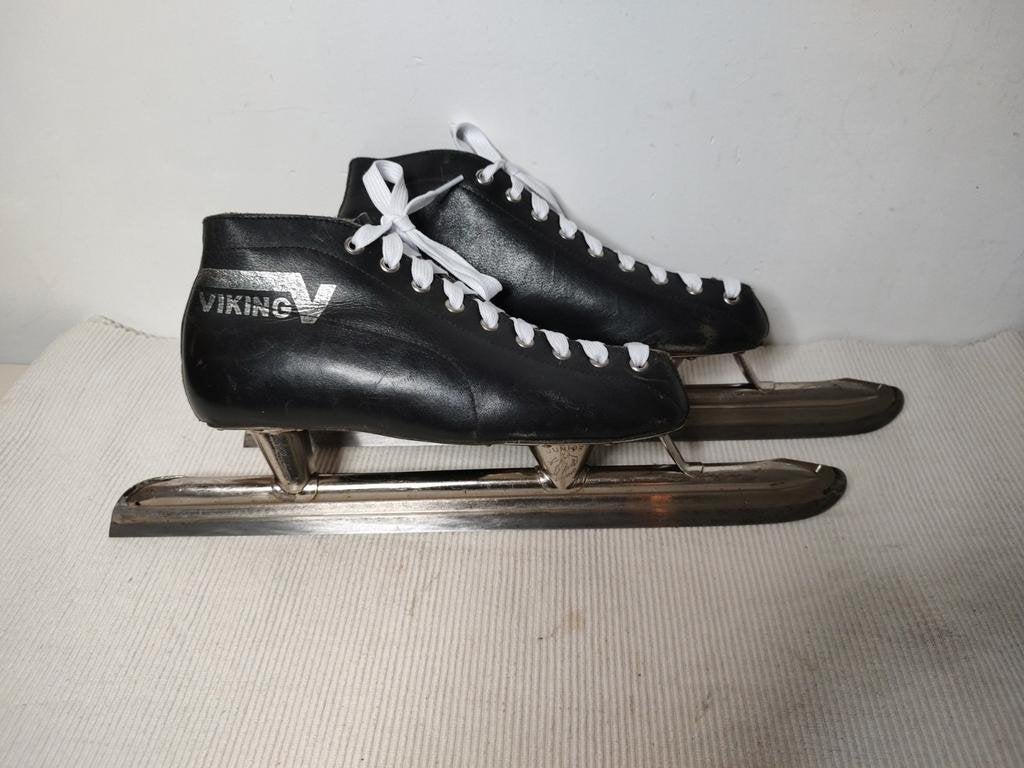 S37 Viking Halfhoge Noren maat 37, geslepen,, Sport en Fitness, Schaatsen, Gebruikt, Viking, Ophalen of Verzenden, 2e hands