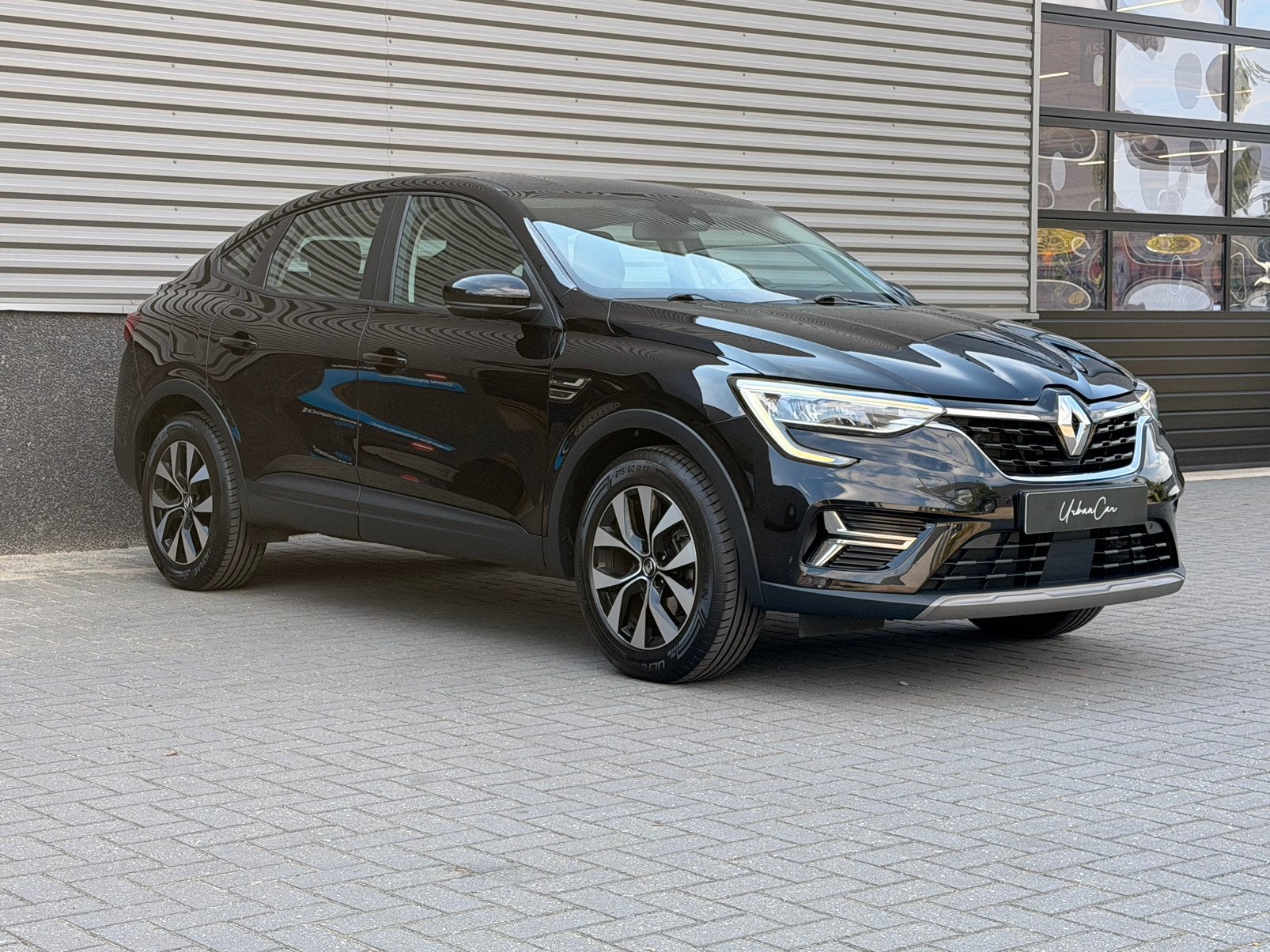 Renault Arkana 1.6E-tech Hybrid 145pk/TREKH/CAM/AUTOMAAT/NAP, Arkana, Stof, 4 cilinders, Zwart