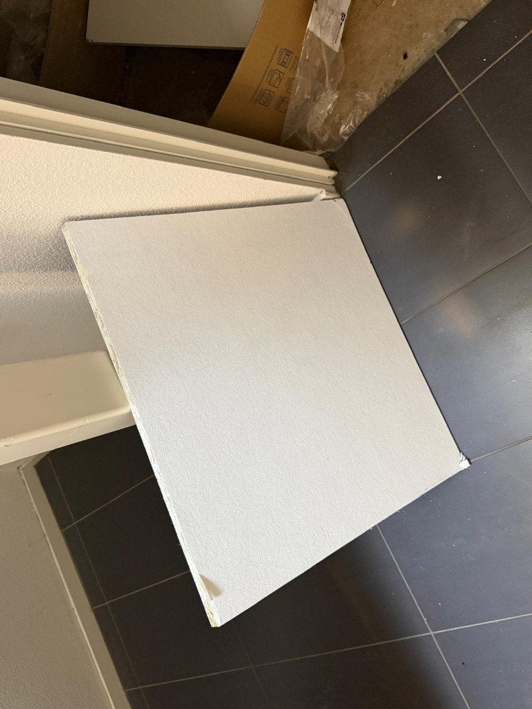 ockfon Fibral Wit plafondplaten 60x60 cm – €3 per m², Doe-het-zelf en Verbouw, Gebruikt, Steenwol, 15 m² of meer, Ophalen