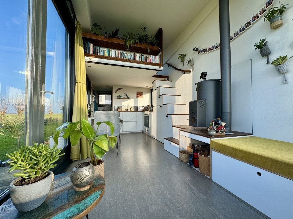 Sfeervol en licht Tiny House, 34 m², Overige soorten, Zuid-Holland, 1 slaapkamers