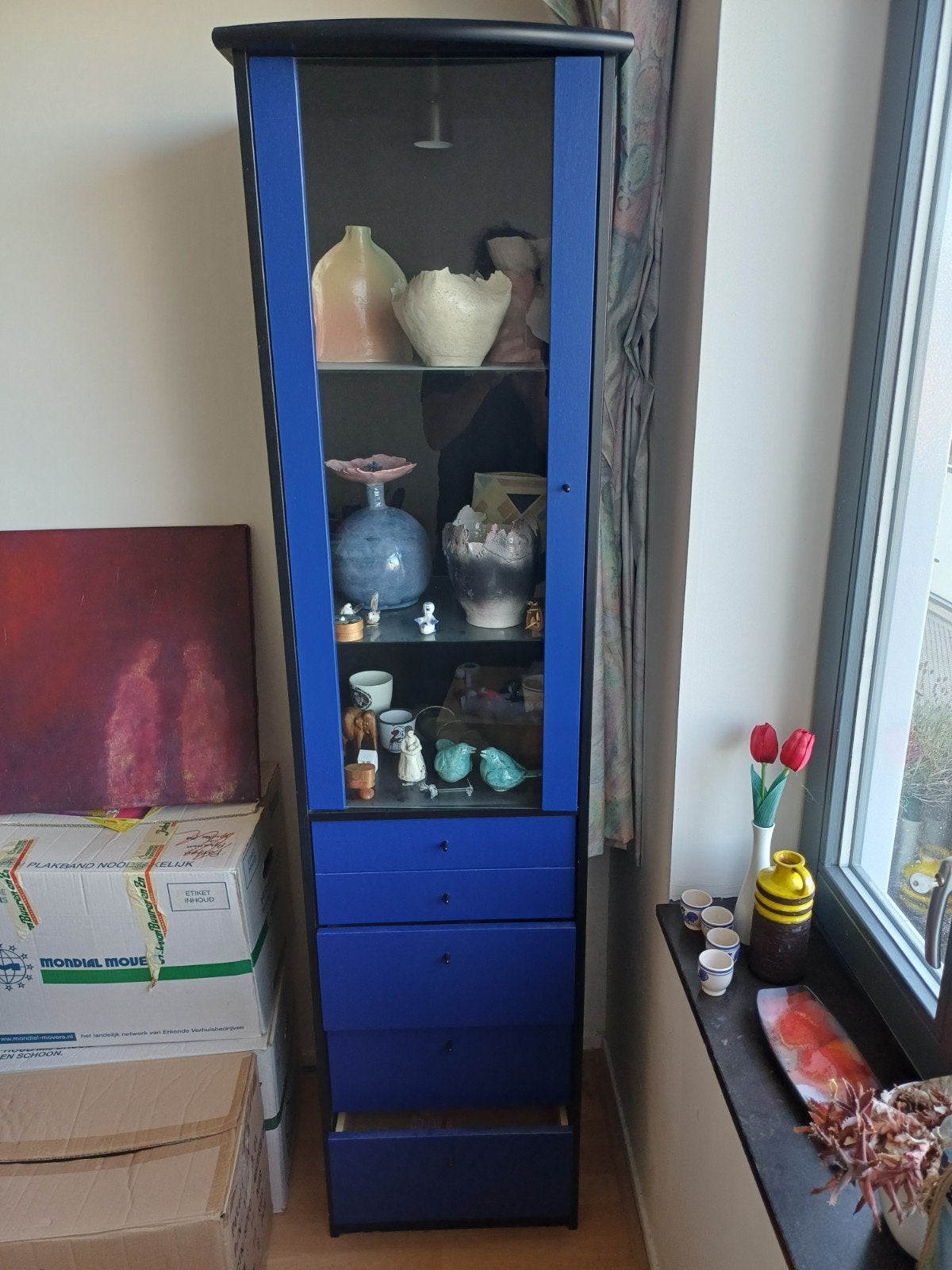 smal vitrinekastje met verlichting, Huis en Inrichting, Ophalen, Gebruikt, 50 tot 100 cm, Met lade(s)
