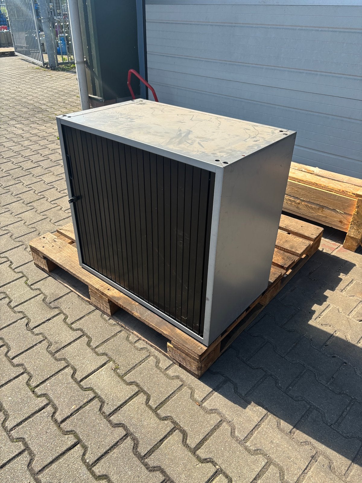 Roldeurkast, Ophalen, Gebruikt, 50 tot 100 cm, Minder dan 100 cm