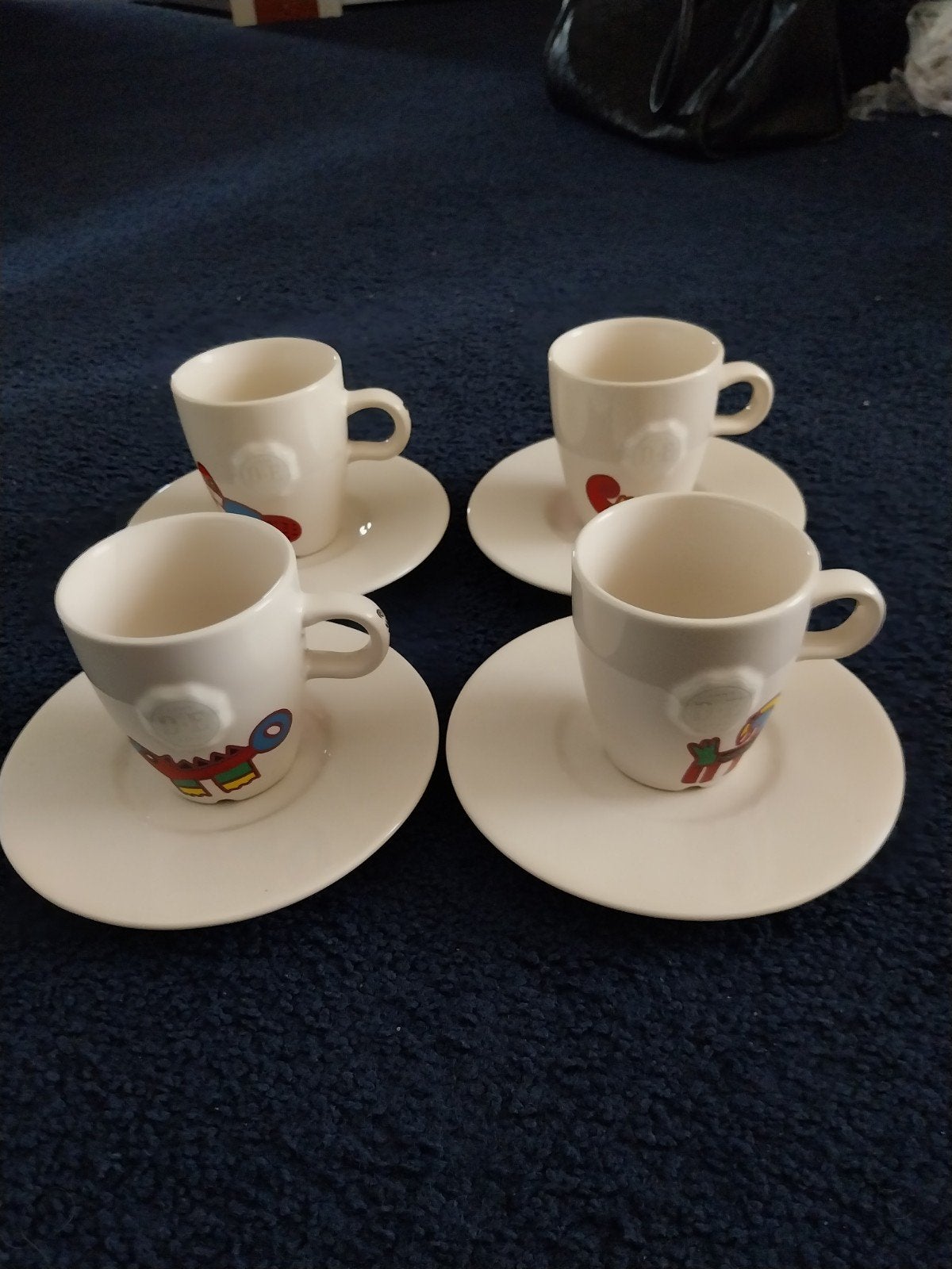 4 Mosa espresso kop en schotels - Design by Nikolai Carels, Huis en Inrichting, Ophalen, Overige merken, Keramiek, Zo goed als nieuw