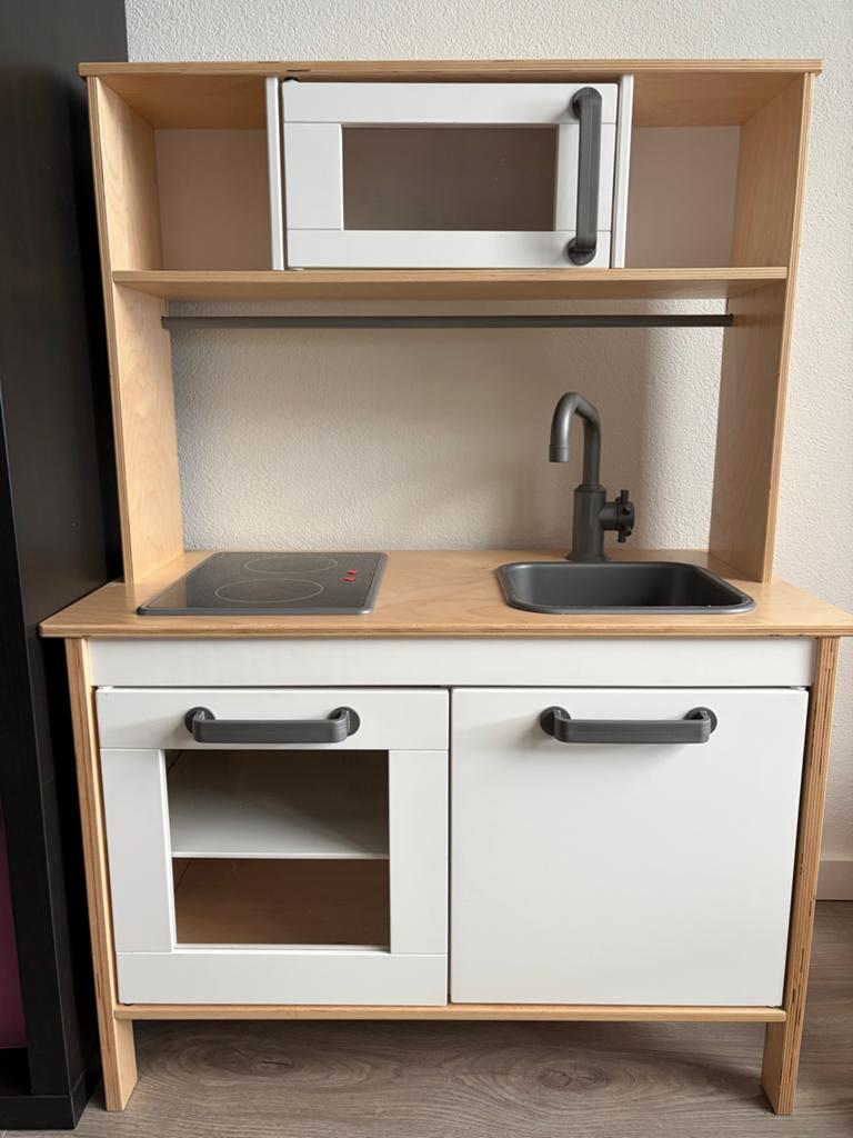IKEA Speelkeukentje met uitgebreide accessoires set, Ophalen, Zo goed als nieuw