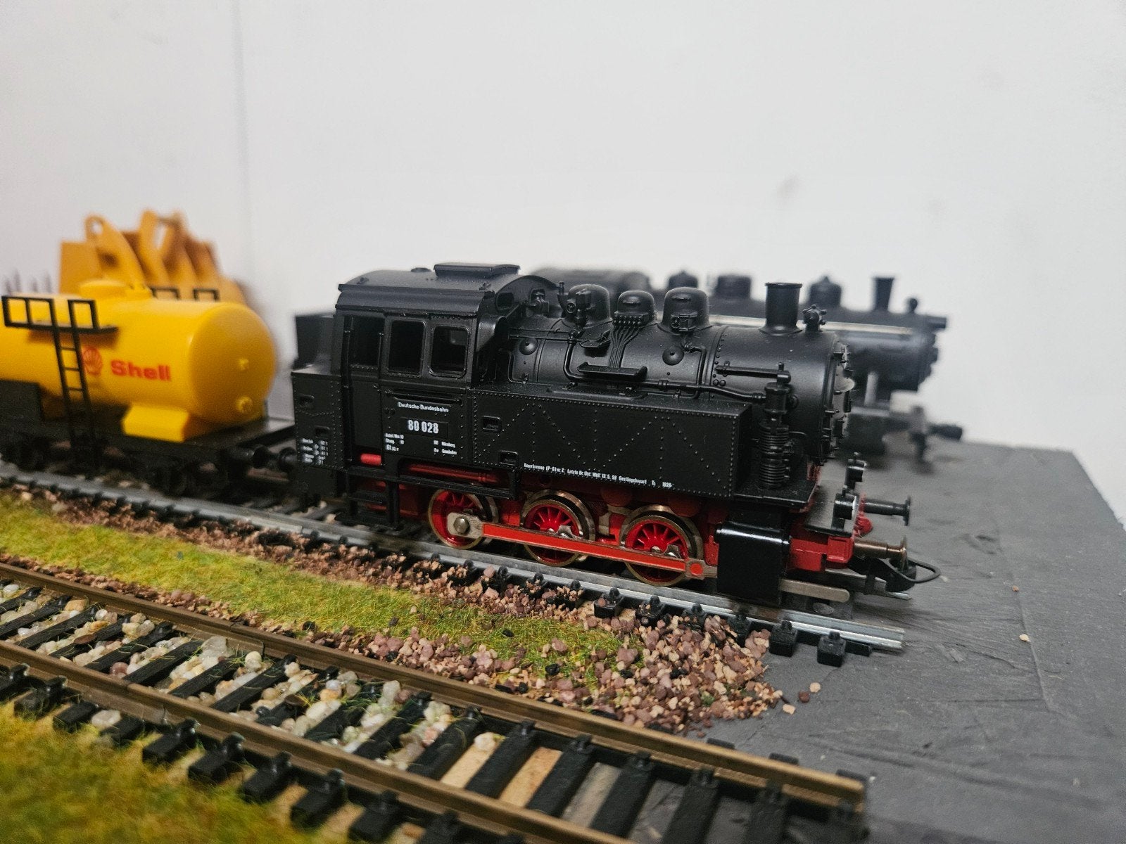 Roco Locomotief met 3 Wagons - Treinset, Ophalen, Treinset, Gelijkstroom, Zo goed als nieuw