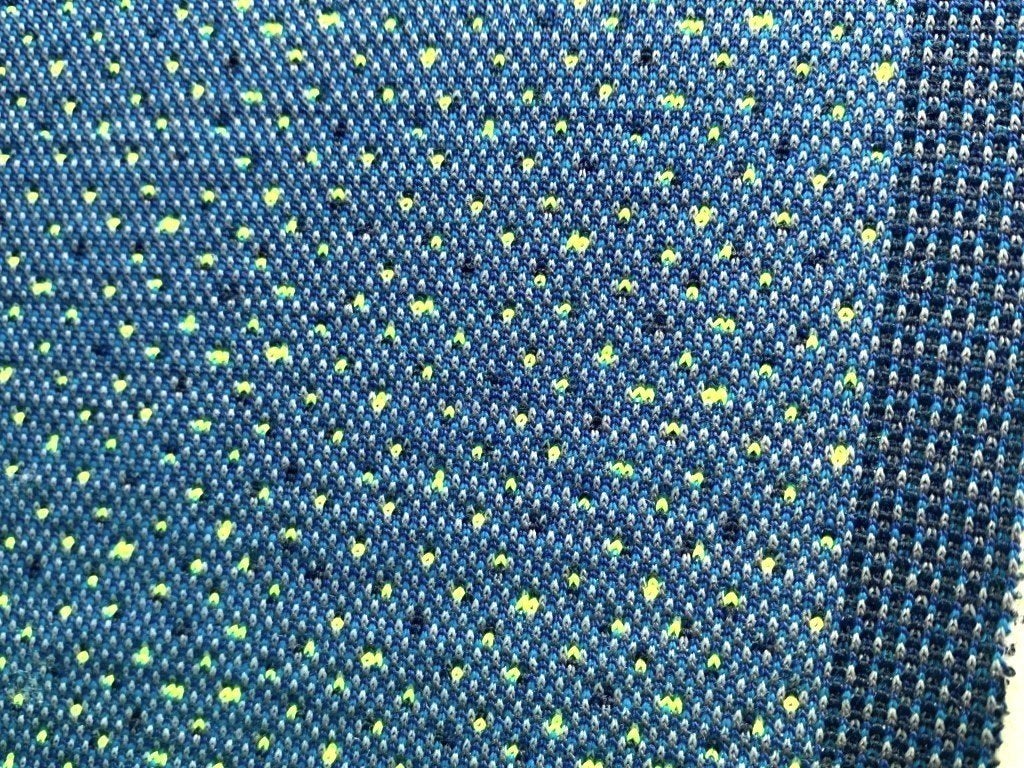 STOF VOOR DESIGN:Byborre meubelstof METERS (lijkt Sprinkles), Wol, Blauw, 120 cm of meer, Ophalen of Verzenden