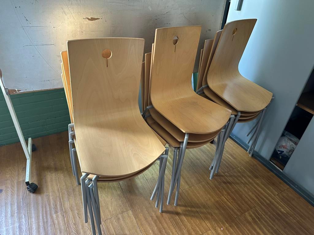 Kinnarps vergaderstoel, Huis en Inrichting, Stoelen, Ophalen, Zo goed als nieuw, Blauw, Eén