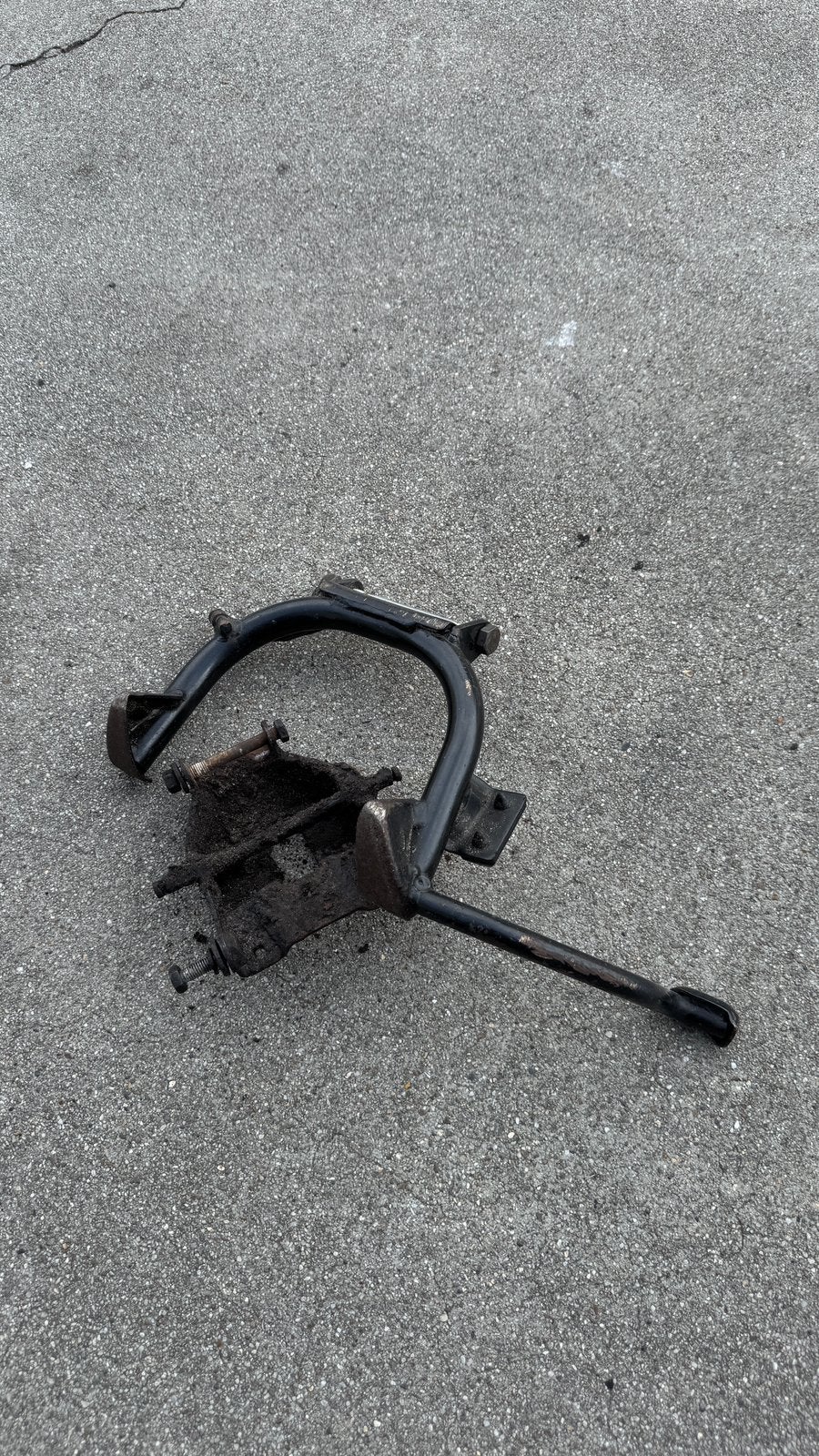 Middenbok piaggio, Ophalen