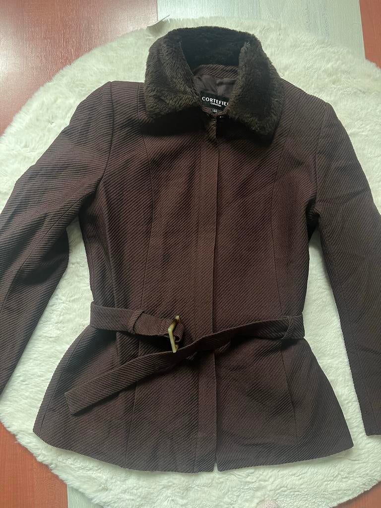 Vintage Cortefiel Bruine Jas met Bontkraag, Kleding | Dames, Jassen | Zomer, Ophalen of Verzenden, Gedragen, Maat 38/40 (M), Bruin