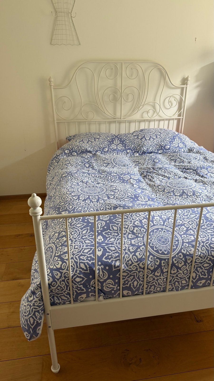 IKEA Leirvik bedframe 140x200cm met 2 lattenbodems, Huis en Inrichting, Slaapkamer | Bedden, Ophalen, Wit, Tweepersoons, 140 cm