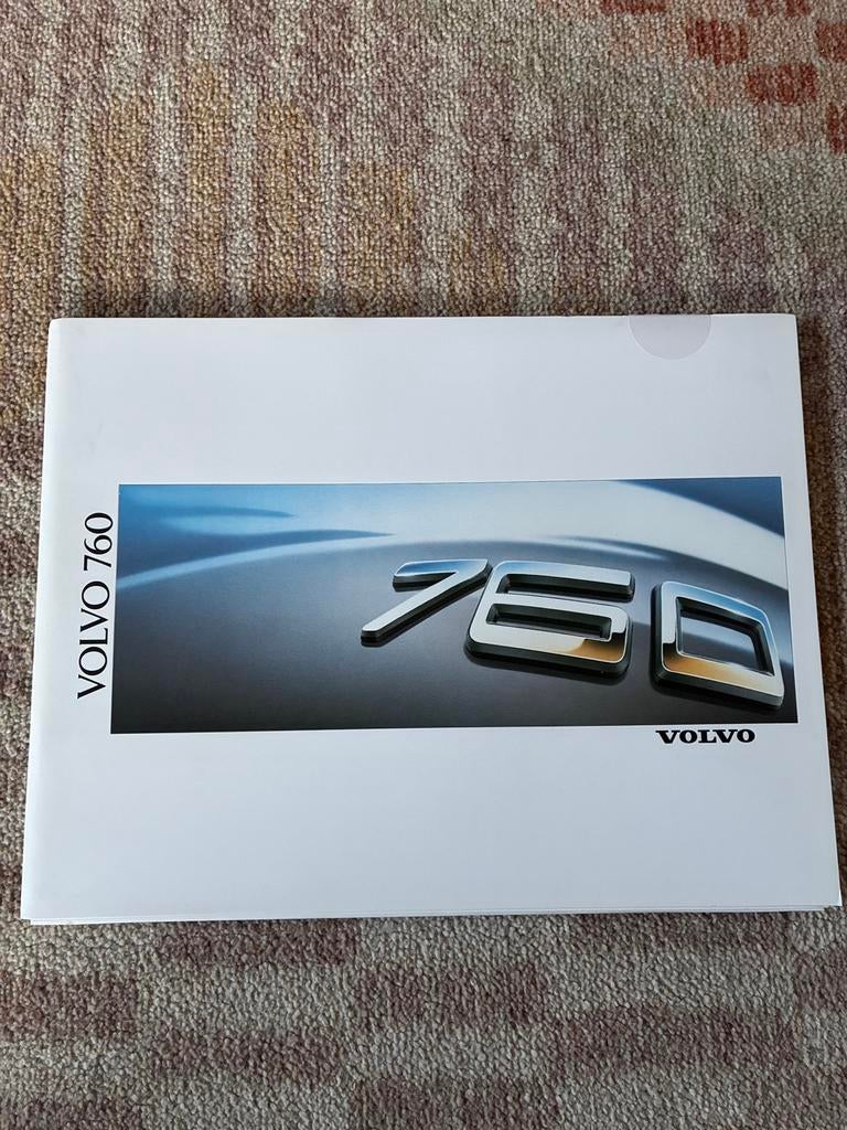 Volvo 760 brochure map 1988, Ophalen of Verzenden, Zo goed als nieuw, Volvo