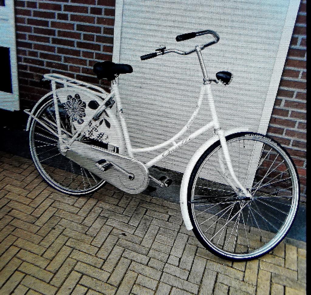 Witte Gazelle meisjes of Damesfiets - Zo goed als nieuw, Ophalen, Terugtraprem, Zo goed als nieuw, Gazelle