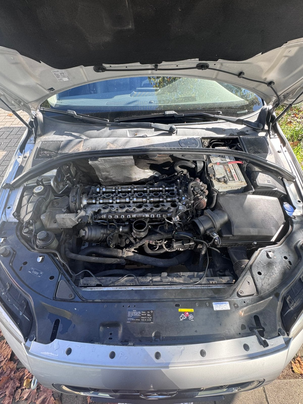 Foto 5 van Volvo V70 2.4 D AUT 2010 Grijs