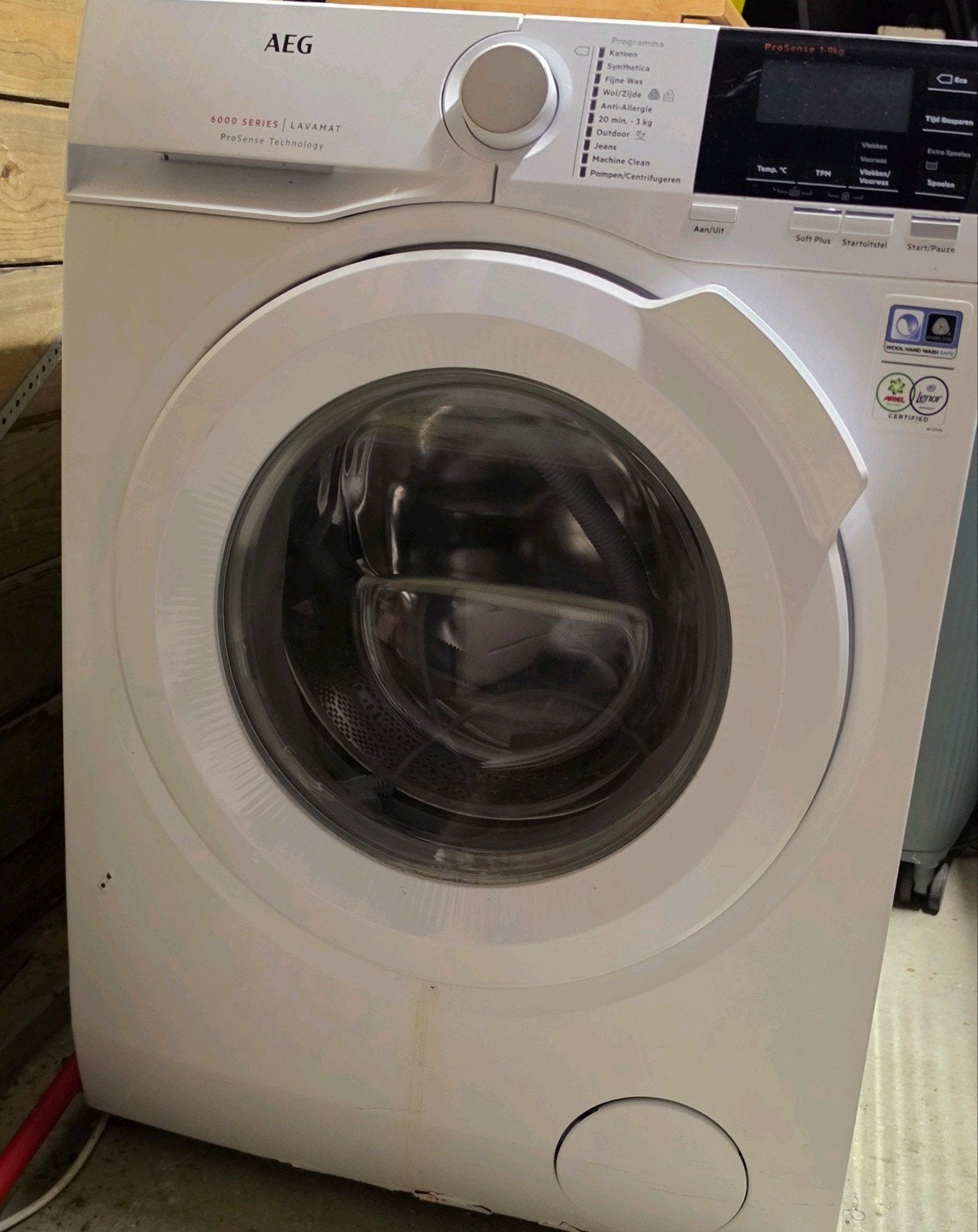 AEG Lavamat 6000 Series Wasmachine - ProSense Technology-9KG, Ophalen, 1200 tot 1600 toeren, 8 tot 10 kg, Voorlader