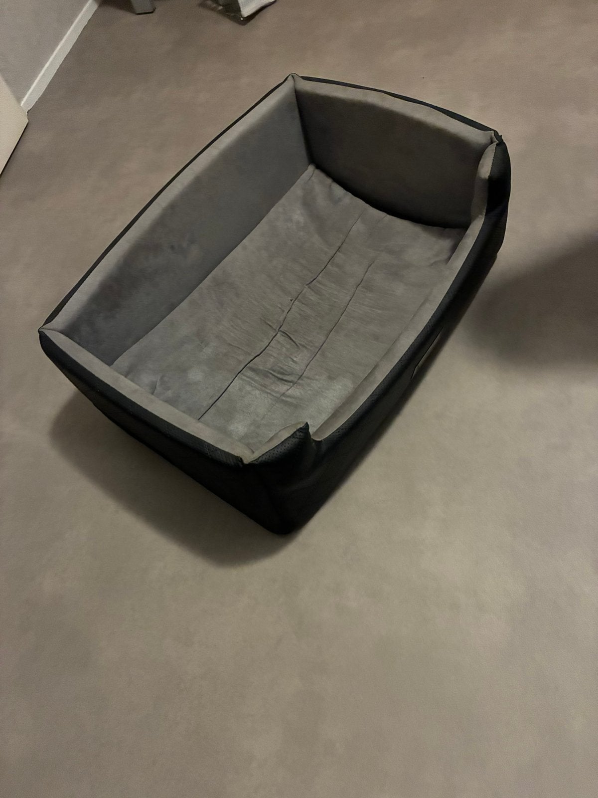 Autostoel mand voor hond 50x70, Dieren en Toebehoren, Ophalen, Zo goed als nieuw