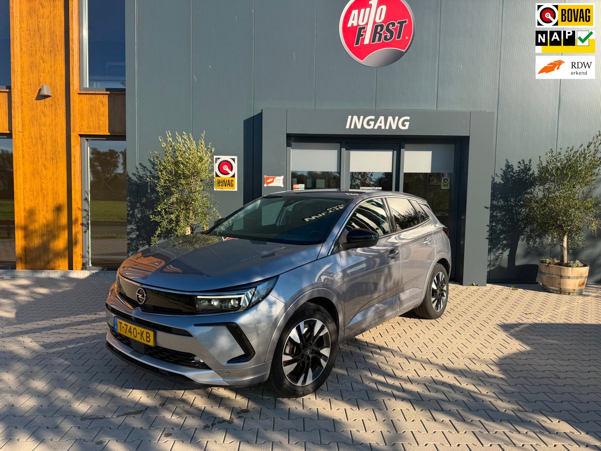 Opel Grandland 1.6 Turbo Plug-In Hybrid Level 3 l SOH 97 l t, Auto's, Dealer onderhouden, 4 cilinders, 181 pk, Leder en Stof