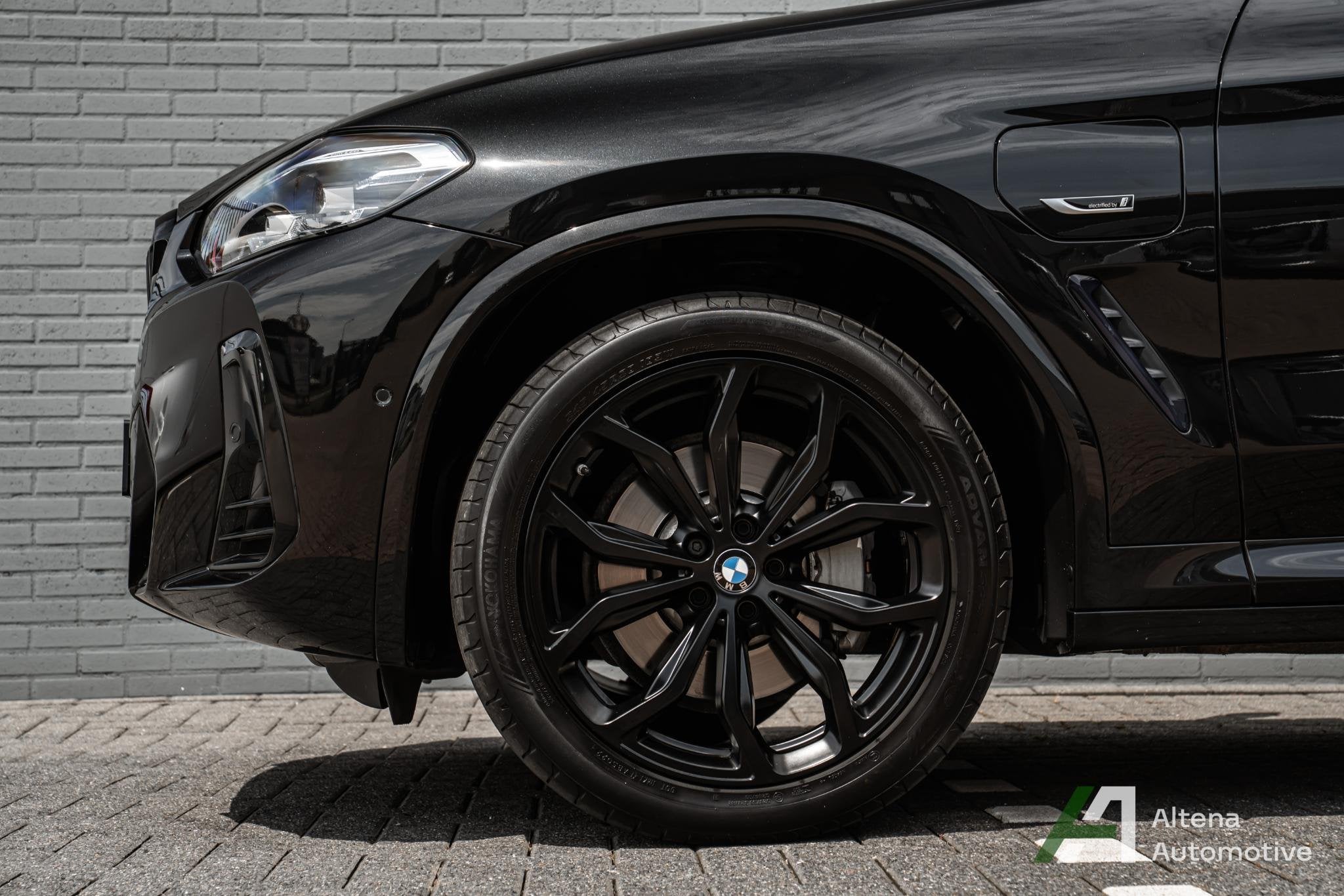 BMW X3 xDrive30e Business Edition Plus M-sport, panorama dak, Auto's, Stof, Gebruikt, 4 cilinders, Zwart