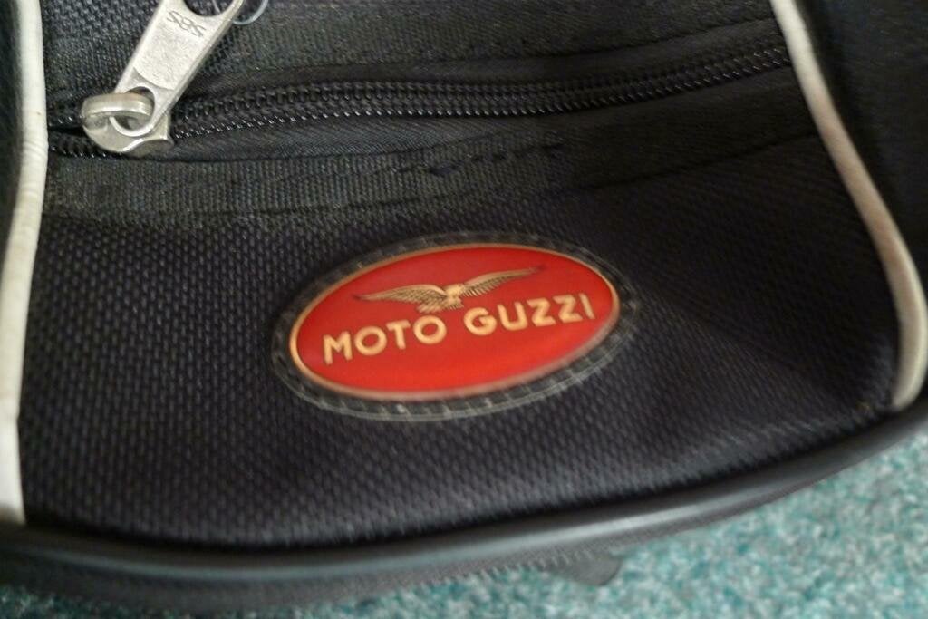 Sissybartas origineel Moto Guzzi achtertas Breva, Ophalen, Gebruikt