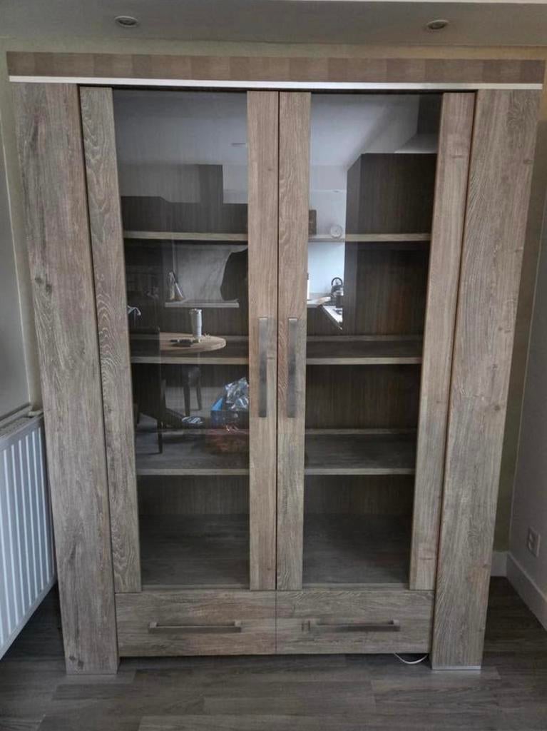 Mooie Buffetkast te koop!, Ophalen, Zo goed als nieuw, 25 tot 50 cm, 200 cm of meer