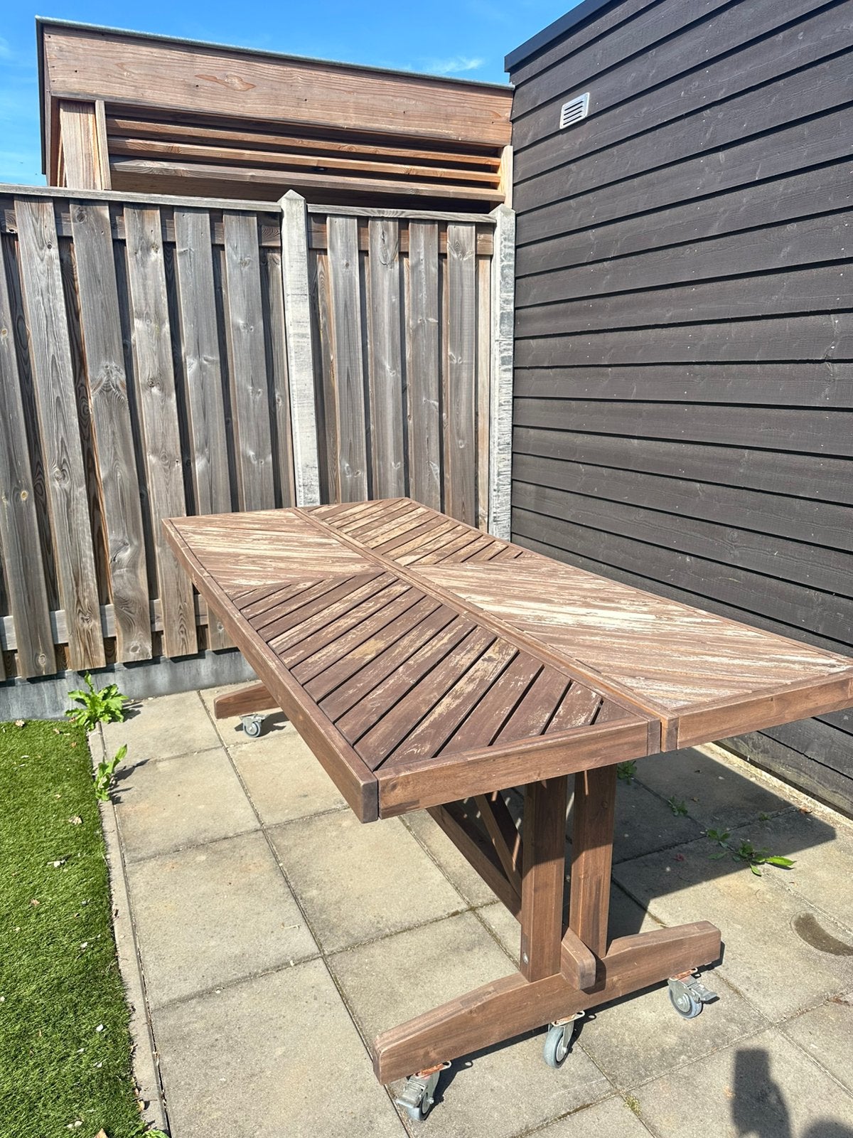 Buiten tafel, Ophalen, Zo goed als nieuw, Rechthoekig, Hout