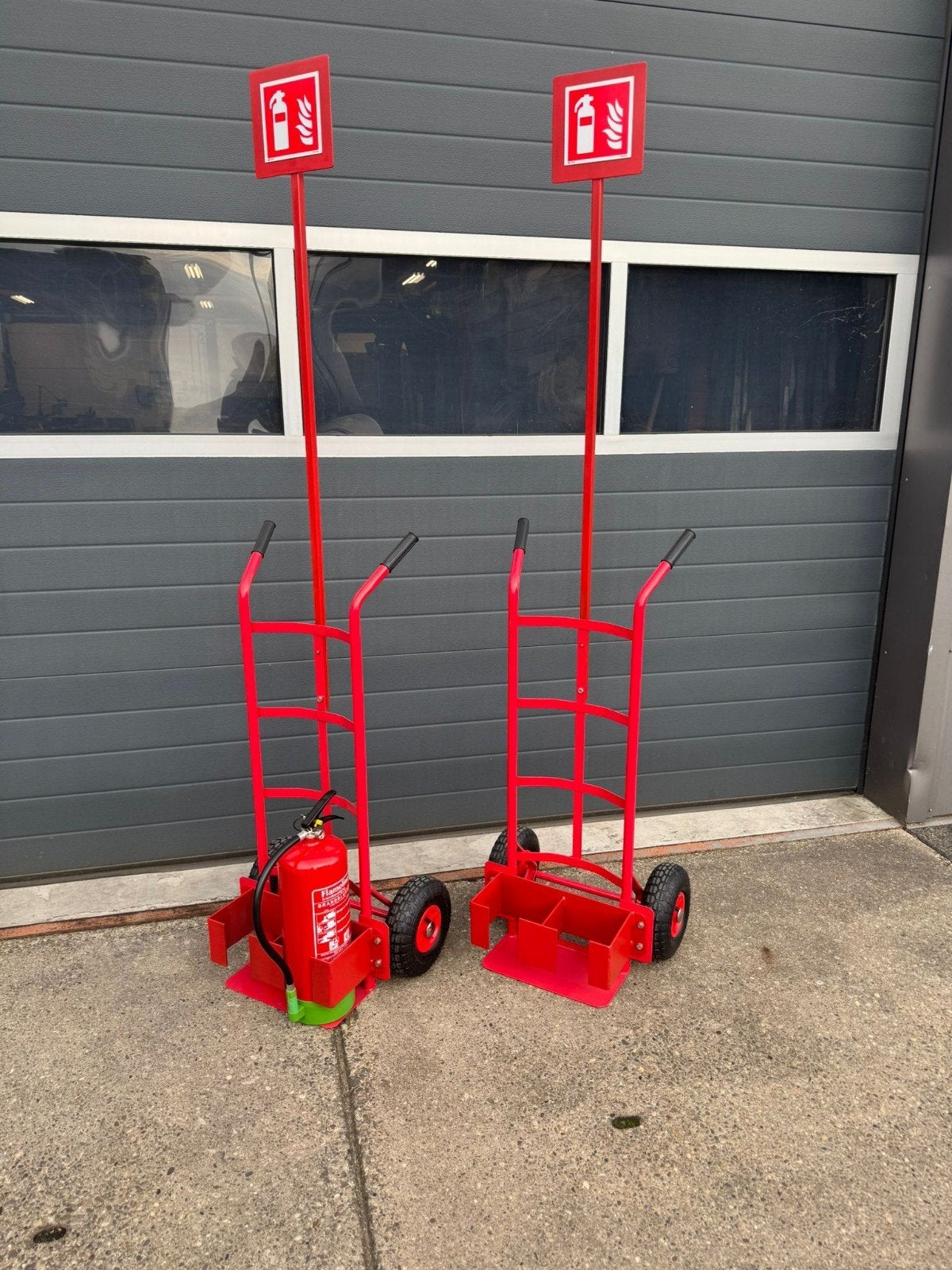 Blusserkar voor 2 brandblussers - op maat gemaakt, Ophalen, Nieuw, Brandblusser