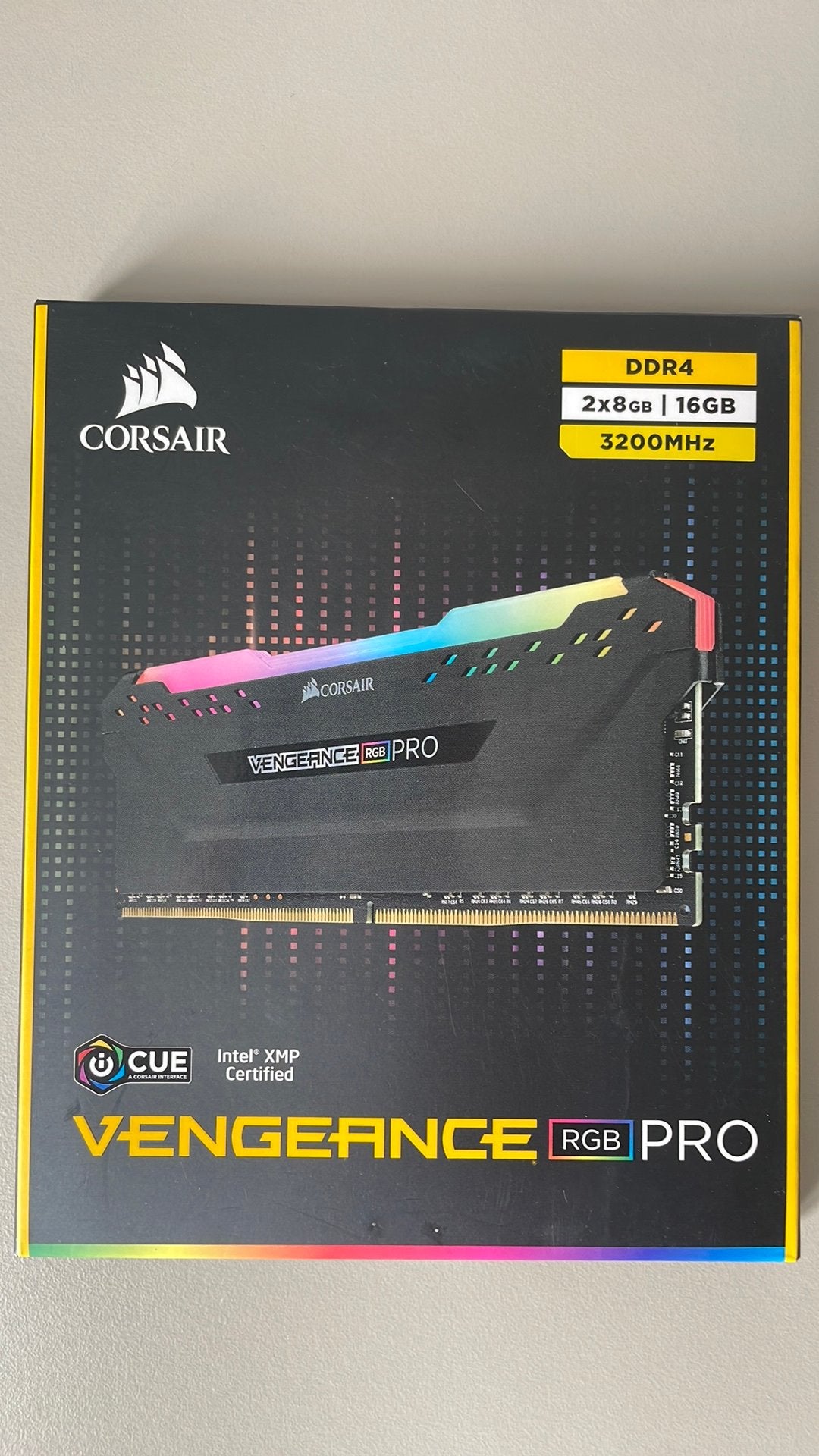 Corsair RGB Pro 16 GB DDR4 Ram 3200 MHz, Computers en Software, DDR4, Ophalen of Verzenden, Zo goed als nieuw, Desktop
