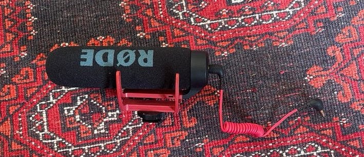 Professionee Rode VideoMic GO Microfoon voor camera's, Muziek en Instrumenten, Ophalen of Verzenden, Nieuw, Instrumentmicrofoon