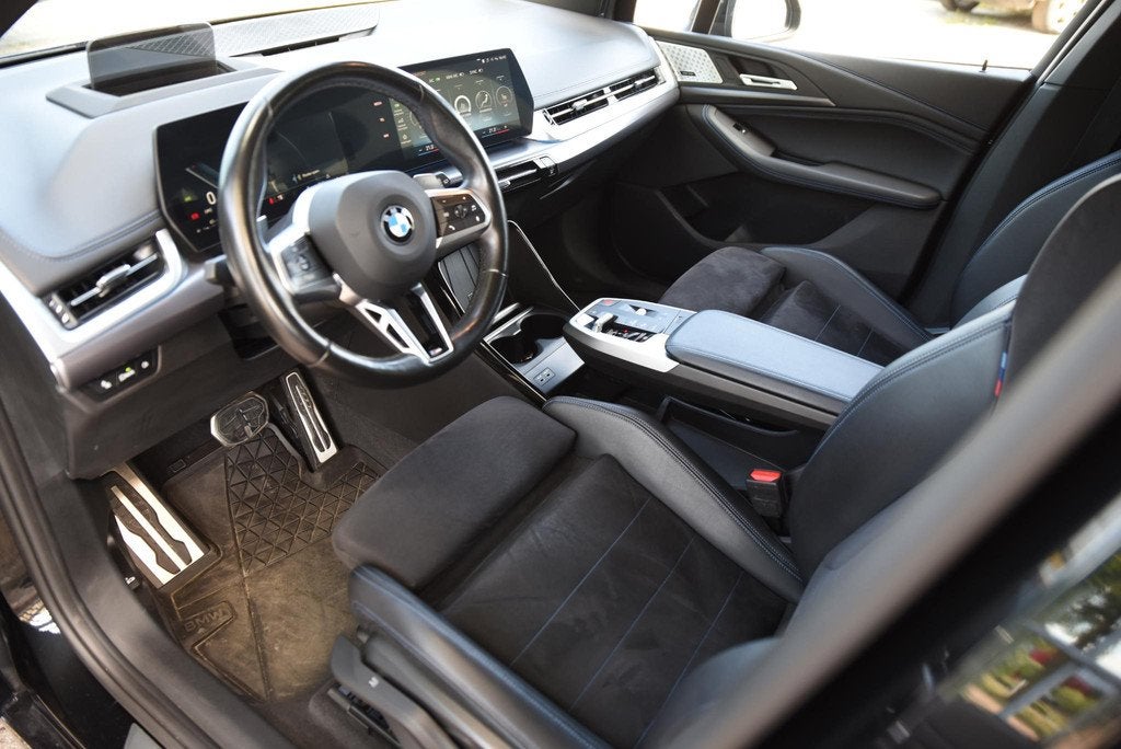 BMW 2-serie Active Tourer 223i M Sport - Trekhaak - Massage, Auto's, BMW, 1998 cc, Gebruikt, Euro 6, 4 cilinders