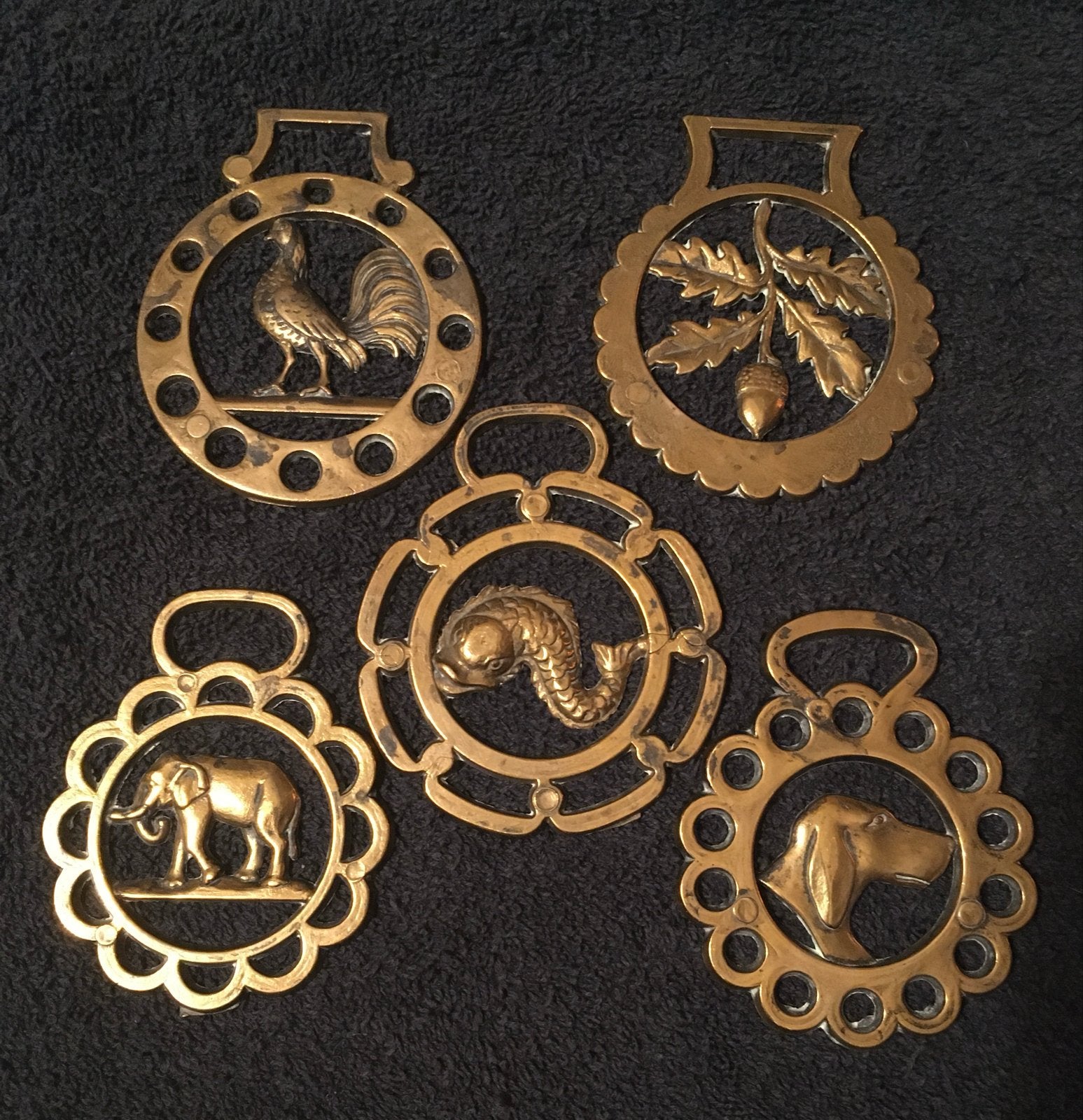 Set van 5 antieke messing paardentuigen met dieren, Ophalen of Verzenden