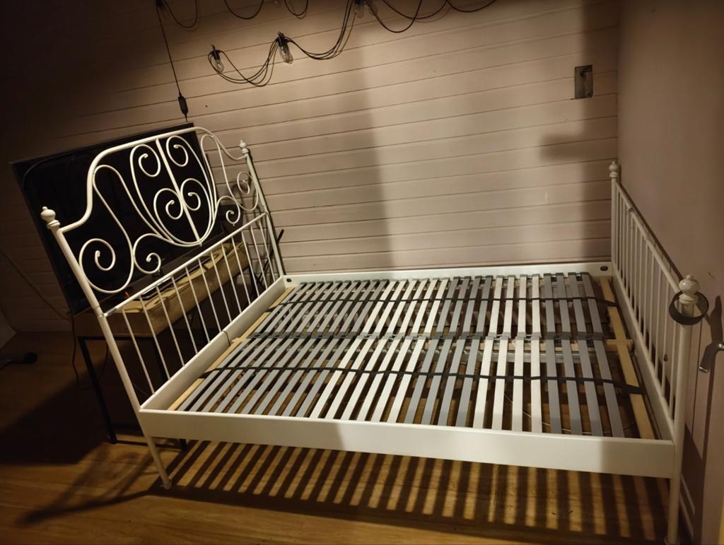 Ikea Leirvik bed 140x200 met lattenbodem, €40 euro, Gebruikt, Wit, Tweepersoons, Hout
