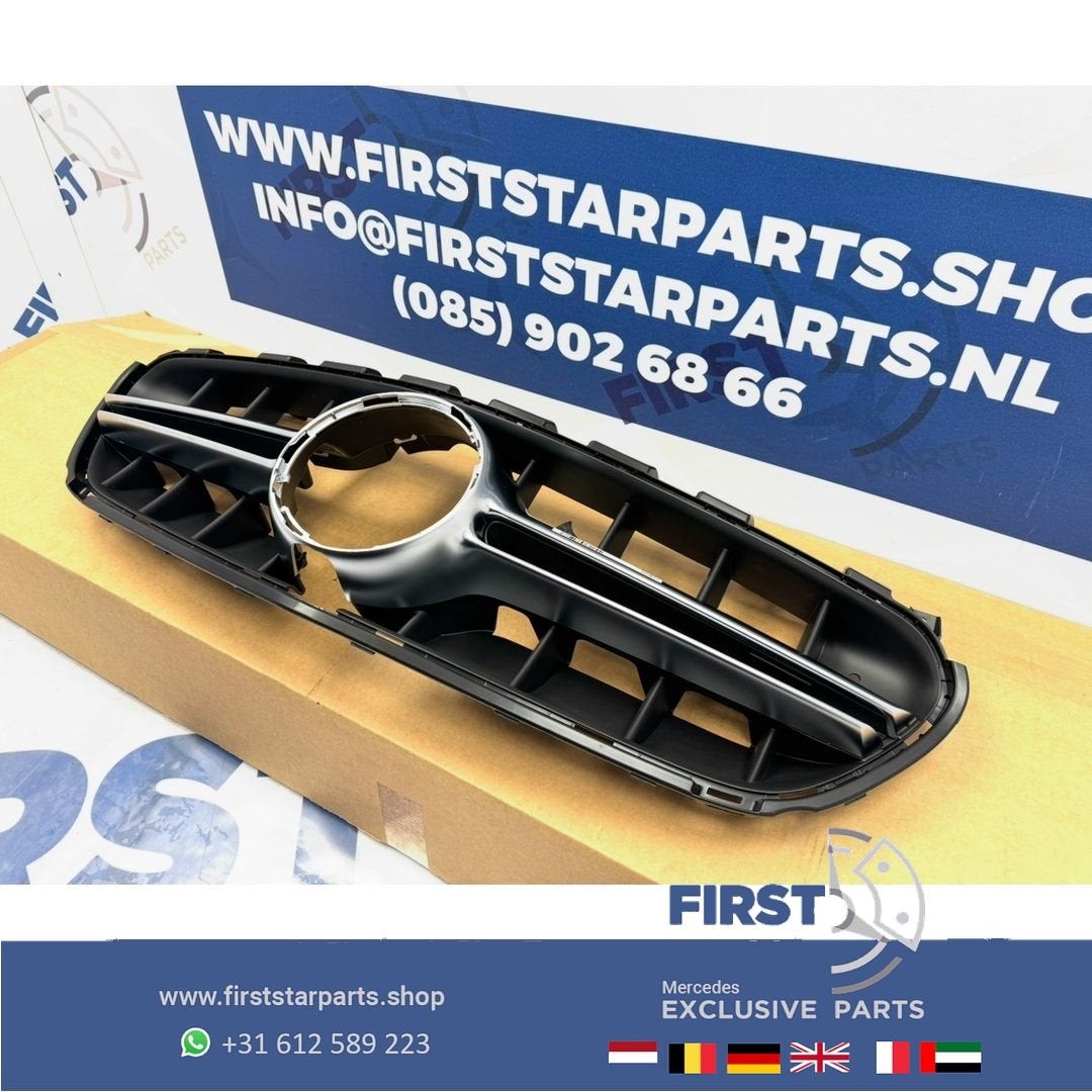 A2138880900 W213 E63s AMG GRIL Mercedes E Klasse E63 2018 bu, Gebruikt, -, Ophalen of Verzenden, -