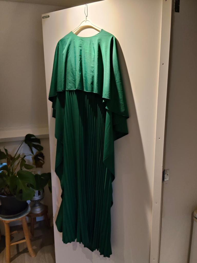 Maar 42, Kleding | Dames, Gelegenheidskleding, Ophalen of Verzenden, Zo goed als nieuw, Groen, Galajurk