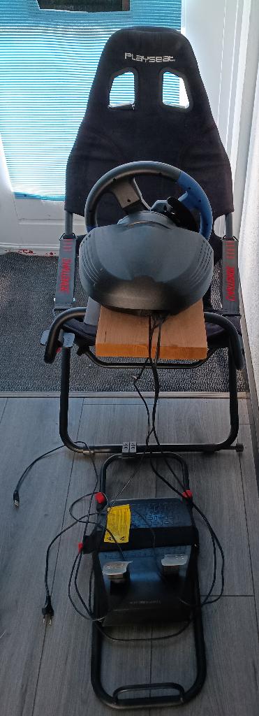 playseat challenge met thrustmaster t150 racestuur, Ophalen, Gebruikt, Playseat of Racestoel, PlayStation 3