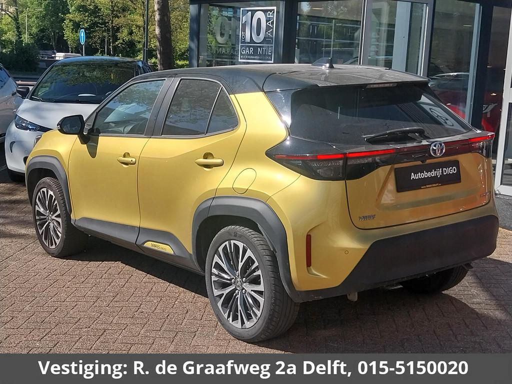 Toyota Yaris Cross 1.5 Hybrid Executive Bi-Tone | Panoramada, Gebruikt, Euro 6, Overige kleuren, Hybride Elektrisch/Benzine