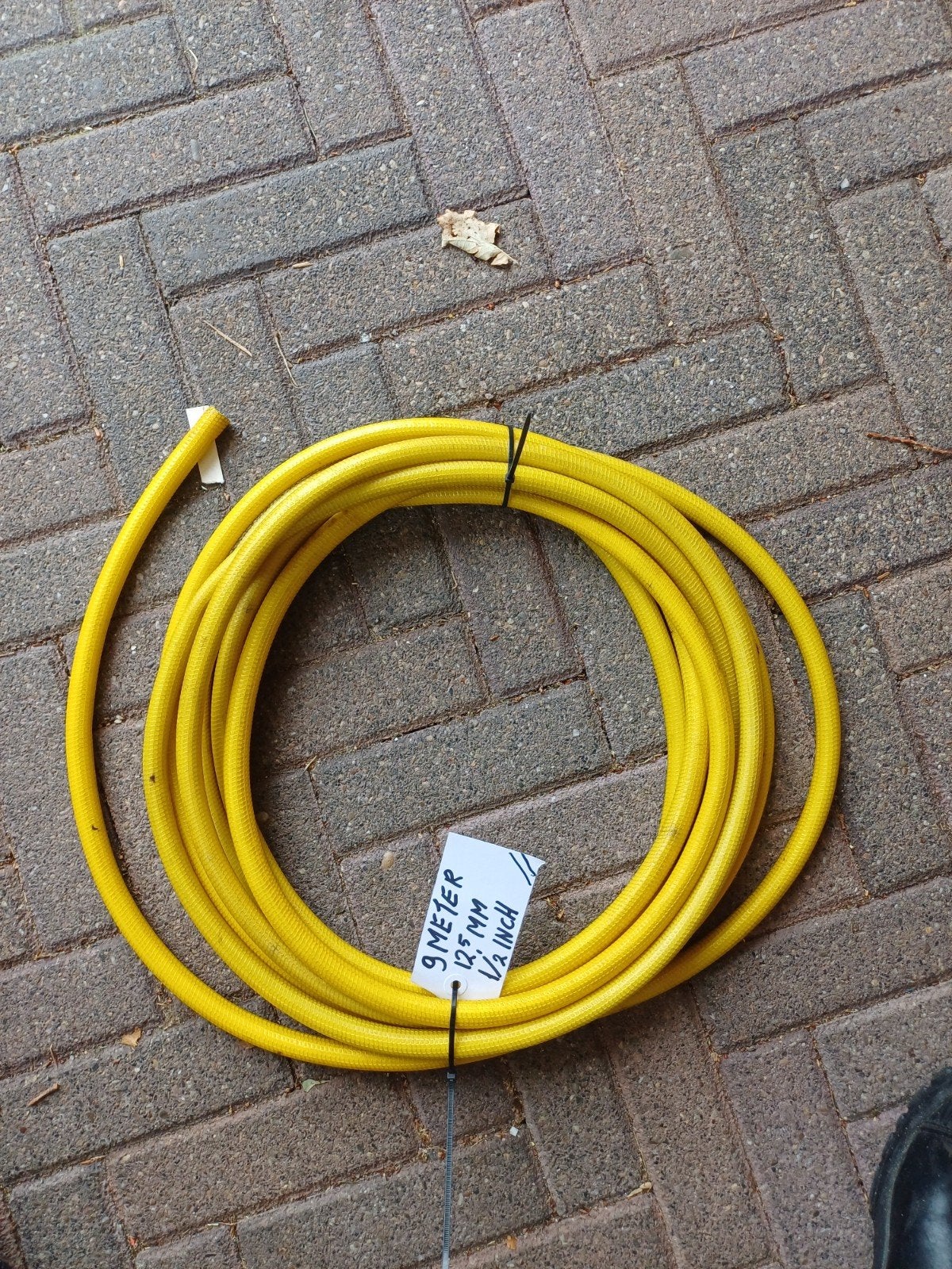 Gele tuinslang 9 meter - 12.5 mm (1/2 inch), Ophalen, Nieuw, Tuinslang