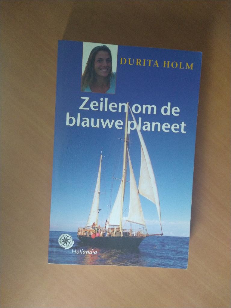 Holm, Durita. Reis om de blauwe planeet, Ophalen of Verzenden, Zo goed als nieuw, Europa