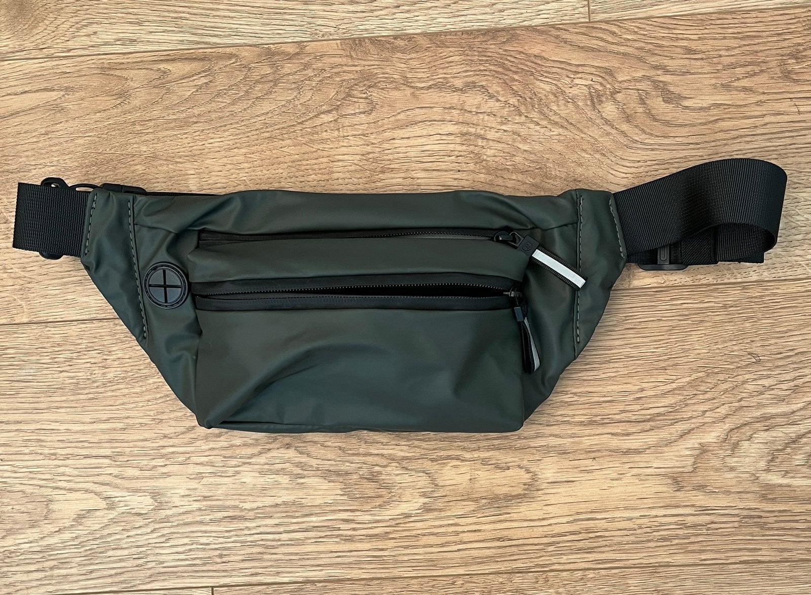Tingofine waterdichte heuptas/ crossbody slingbag., 30 cm of meer, Minder dan 35 cm, Ophalen of Verzenden, Zo goed als nieuw